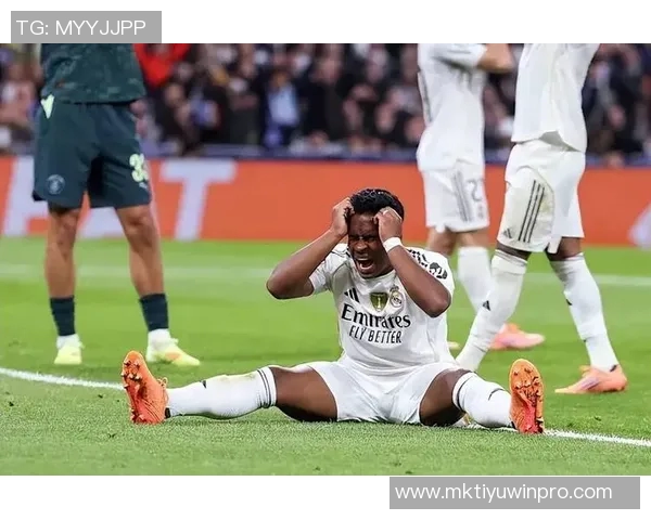 罗马诺确认马斯坦托诺冬窗不租借离队将继续成为球队重要一员